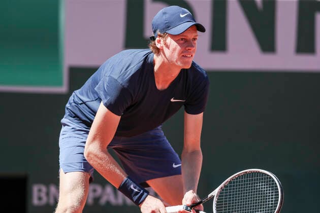 TENNIS - French Open 2021 PARIS,FRANCE,31.MAY.21 - TENNIS - ATP, Tennis Herren World Tour, French Open, Roland Garros, Grand Slam. Image shows Jannik Sinner (ITA).  GEPAxpictures xPatrickxSteiner