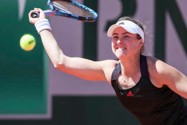 Sport Bilder des Tages TENNIS - French Open 2021 PARIS,FRANCE,31.MAY.21 - TENNIS - WTA, Tennis Damen Tour, French Open, Roland Garros, Grand Slam. Image shows Rebecca Peterson (SWE).  GEPAxpictures xPatrickxSteiner