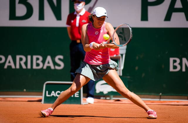May 31, 2021: Iga Swiatek of Poland in action during the first round of the 2021 Roland Garros Grand Slam Tournament against Kaja Juvan of Slovenia - ZUMAa181 20210531_zaa_a181_006 Copyright: xRobxPrangex