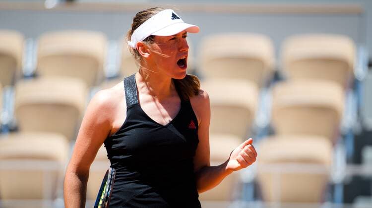 Mandatory Credit: Photo by Rob Prange Shutterstock (11977019bc) Kaja Juvan of Slovenia in action during the first round of the 2021 Roland Garros Grand Slam Tournament French Open Tennis, Day Two, Roland Garros, Paris, France - 31 May 2021 French Open Tennis, Day Two, Roland Garros, Paris, France - 31 May 2021  Copyright: xRobxPrange Shutterstockx 11977019bc