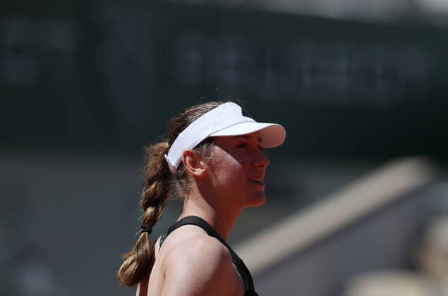 (210531) -- PARIS, May 31, 2021 -- Kaja Juvan of Slovenia reacts during the women s singles first round match between Kaja Juvan of Slovenia and Iga Swiatek of Poland at the French Open tennis tournament at Roland Garros in Paris, France, May 31, 2021. ) (SP)FRANCE-PARIS-TENNIS-ROLAND GARROS-FRENCH OPEN-WOMEN S SINGLES GaoxJing 