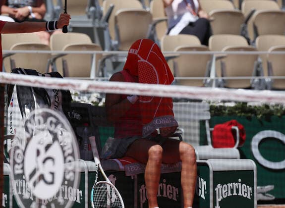 (210531) -- PARIS, May 31, 2021 -- Iga Swiatek of Poland reacts during the women s singles first round match between Kaja Juvan of Slovenia and Iga Swiatek of Poland at the French Open tennis tournament at Roland Garros in Paris, France, May 31, 2021. ) (SP)FRANCE-PARIS-TENNIS-ROLAND GARROS-FRENCH OPEN-WOMEN S SINGLES GaoxJing 