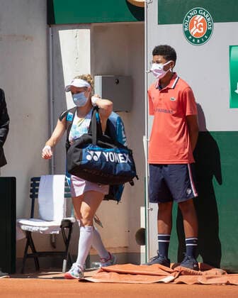 Laura Siegemund GER enters court Suzanne Lenglen, start of match Tennis French Open 2021 Grand Slam Roland Garros Paris France 31 May 2021 Copyright: xJuergenxHasenkopfx