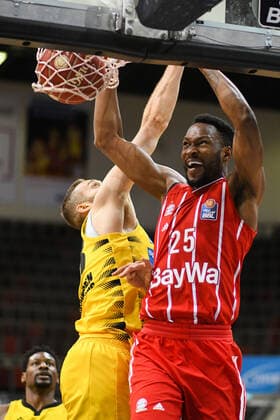 JaJuan Johnson FC Bayern Muenchen Basketball at the basket in a duel with Jonas Wohlfarth Bottermann MHP Riesen Ludwigsburg , GER, MHP Riesen Ludwigsburg vs FC Bayern Muenchen, 31 05 2021, Play Off Semi Final Game 2, easycredit Basketball Bundesliga, Season 2020 2021 GER, MHP Riesen Ludwigsburg vs FC Bayern Muenchen, 31 05 2021, Play Off Semi Final Game 2, easycredit Basketball Bundesliga, Season 2020 2021 Ludwigsburg Copyright: xEibnerxPressefoto MichaelxMemmlerx EP_MMR