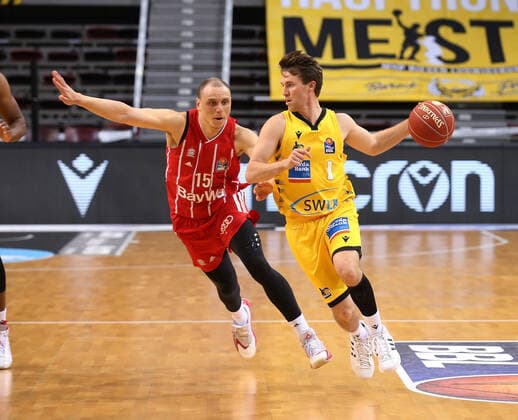 V li Robin Amaize Munich , Jordan Hulls Giants MHP Riesen Ludwigsburg vs Bayern Munich Basketball Bundesliga 2020 2021, Playoff Semifinals Game 2 Ludwigsburg , GER, 31 05 2021,