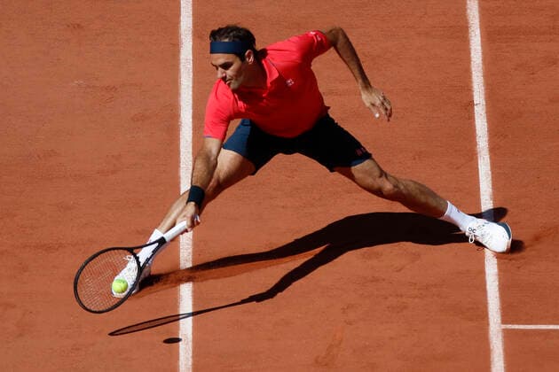 Roger Federer - Roland Garros Roger Federer of Switzerland during his 6-2 6-4 6-3 victory over Dennis Istomin of Uzbekistan in the first round of the men™s singles at Roland Garros on May 31, 2021 in Paris, France. Paris France taamallah-notitle210531_npeOL  Copyright: xMehdixTaamallahx