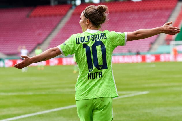 Svenja Huth Wolfsburg, 10 complains, complains, complain, pessimistic, action, action, 30 05 2021, Cologne Germany , Football, DFB Pokal Women, Final, Eintracht Frankfurt VfL Wolfsburg, DFB DFL REGULATIONS PROHIBIT ANY USE OF PHOTOGRAPHS AS IMAGE SEQUENCES AND OR QUASI VIDEO xmhx