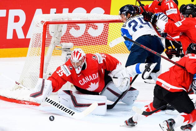 210601 Goalkeeper Darcy kuemper of Canada during the 2021 IIHF Ice Hockey World Championship game between Canada and Finland on June 1, 2021 in Riga Photo Simon Hastegard BILDBYRAN kod SH SH0128 ishockey ice hockey ishockey vm iihf ice hockey world championship canada kanada finland day 12 bbeng,  Copyright: SIMONxHASTEGARD BB210601SH030