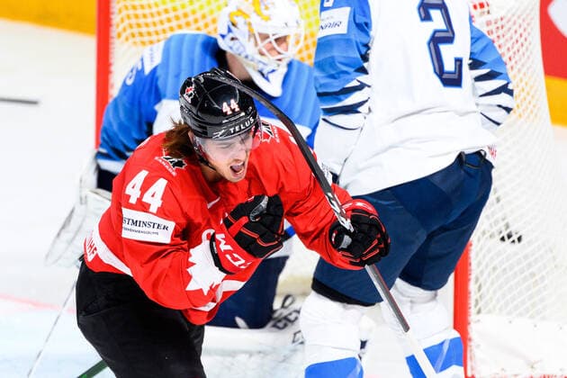 210601 Maxime Comtois of Canada celebrate the 2 1 goal during the 2021 IIHF Ice Hockey World Championship game between Canada and Finland on June 1, 2021 in Riga Photo Simon Hastegard BILDBYRAN kod SH SH0128 ishockey ice hockey ishockey vm iihf ice hockey world championship canada kanada finland day 12 bbeng jubel,  Copyright: SIMONxHASTEGARD BB210601SH034