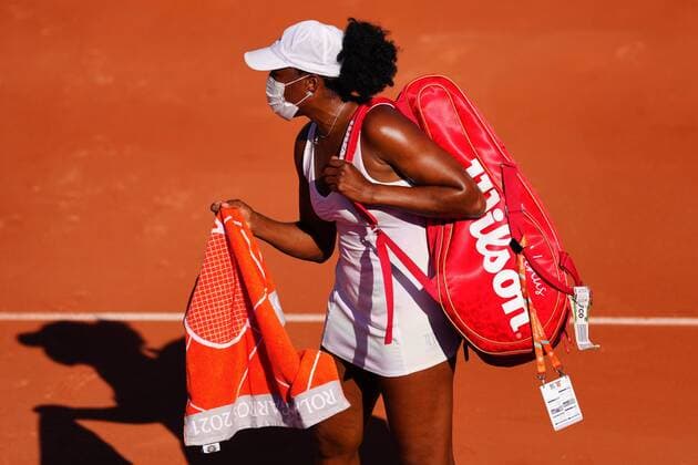 Mandatory Credit: Photo by Javier Garcia BPI Shutterstock (11988207gs) Venus Williams after defeat in her first round match French Open Tennis, Day Three, Roland Garros, Paris, France - 01 Jun 2021 French Open Tennis, Day Three, Roland Garros, Paris, France - 01 Jun 2021  Copyright: xJavierxGarcia BPI Shutterstockx 11988207gs