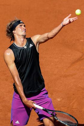 TENNIS - French Open 2021 PARIS,FRANCE,02.June.21 - TENNIS - ATP, Tennis Herren World Tour, French Open, Roland Garros, Grand Slam. Image shows Alexander Zverev (GER).  GEPAxpictures xPatrickxSteiner