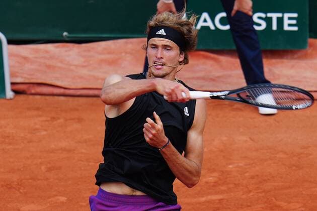 Mandatory Credit: Photo by Javier Garcia BPI Shutterstock (12000887z) Alexander Zverev French Open Tennis, Day Four, Roland Garros, Paris, France - 02 Jun 2021 French Open Tennis, Day Four, Roland Garros, Paris, France - 02 Jun 2021  Copyright: xJavierxGarcia BPI Shutterstockx 12000887z
