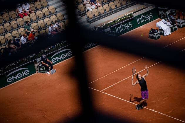 Sport Bilder des Tages Alexander ZVEREV of Germany serves against Roman SAFIULLIN of Russia on the second round of the French Open tennis tournament at Roland Garros in Paris, France, 2 June 2021. Roland Garros 2021 will run from 30 May to 13 June 2021.  Copyright: xAurelienxMorissardx