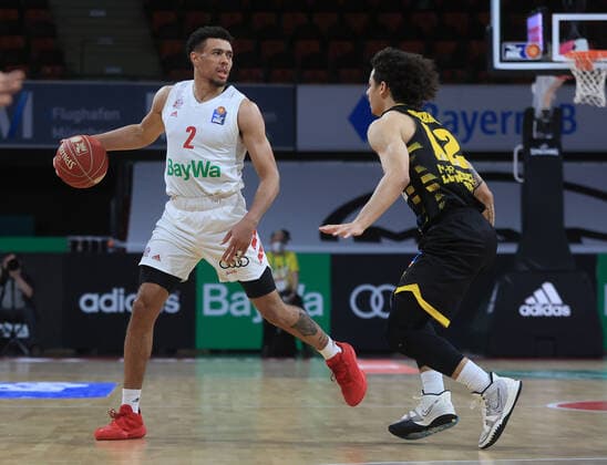 02 06 2021, BBL, FC Bayern Basket vs Ludwigsburg, Audi Dome, Munich , in picture Wade Baldwin FCB Basketball vs Jonah Radebaugh Ludwigsburg Riesen