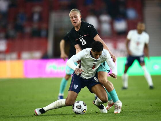 SOCCER - ENG vs AUT, test match MIDDLESBROUGH,ENGLAND,02.JUN.21 - SOCCER - UEFA European Championship, EM, Europameisterschaft preview, OEFB international match, Länderspiel, Nationalmannschaft England vs Austria, friendly match. Image shows Jude Bellingham (ENG) and Xaver Schlager (AUT).  GEPAxpictures xMichaelxZemanek
