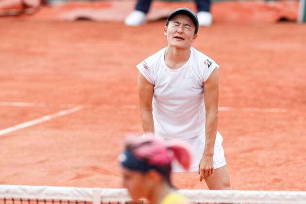TENNIS - French Open 2021 PARIS,FRANCE,03.June.21 - TENNIS - WTA, Tennis Damen Tour, French Open, Roland Garros, Grand Slam. Image shows Shuko Aoyama (JPN).  GEPAxpictures xPatrickxSteiner