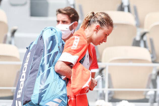 Tennis, French Open, Tag 5 TENNIS - French Open 2021 PARIS,FRANCE,03.June.21 - TENNIS - WTA, Tennis Damen Tour, French Open, Roland Garros, Grand Slam. Image shows Magda Linette (POL).  GEPAxpictures xPatrickxSteiner