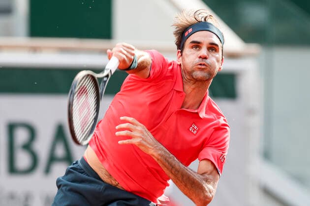 Sport Bilder des Tages TENNIS - French Open 2021 PARIS,FRANCE,03.June.21 - TENNIS - ATP, Tennis Herren World Tour, French Open, Roland Garros, Grand Slam. Image shows Roger Federer (SUI).  GEPAxpictures xPatrickxSteiner