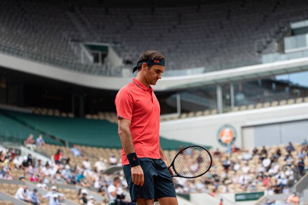 Roger FEDERER of Switzerland gestures against Marin CILIC of Croatia on the second round of the French Open tennis tournament at Roland Garros in Paris, France, 3 June 2021. Roland Garros 2021 will run from 30 May to 13 June 2021.  Copyright: xAurelienxMorissardx