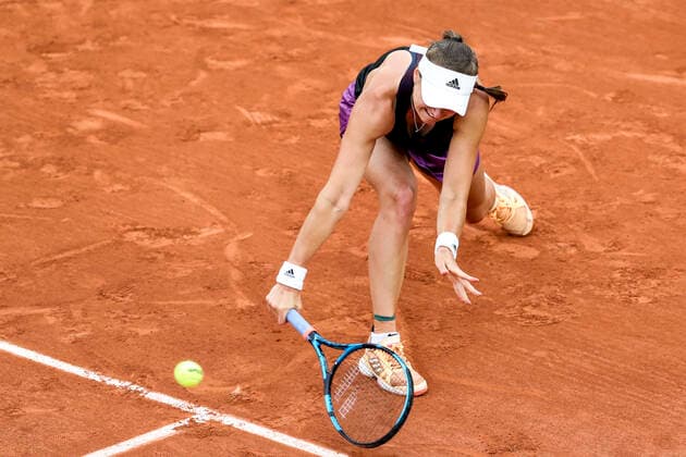 TENNIS - French Open 2021 PARIS,FRANCE,03.June.21 - TENNIS - WTA, Tennis Damen Tour, French Open, Roland Garros, Grand Slam. Image shows Rebecca Peterson (SWE).  GEPAxpictures xPatrickxSteiner