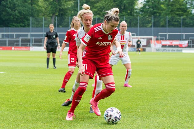 Hannah Behrend FFC Niederkirchen, 11 , Action, Match scene, 03 06 2021, Cologne Germany , Football, 2 Frauen Bundesliga Süd, 1 FC Köln 1 FFC Niederkirchen, DFB DFL REGULATIONS PROHIBIT ANY USE OF PHOTOGRAPHS AS IMAGE SEQUENCES AND OR QUASI VIDEO xmhx