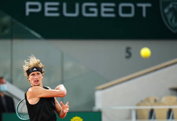 Mandatory Credit: Photo by Javier Garcia BPI Shutterstock (12014081gv) Alexander Zverev during his third round match French Open Tennis, Day Six, Roland Garros, Paris, France - 04 Jun 2021 French Open Tennis, Day Six, Roland Garros, Paris, France - 04 Jun 2021  Copyright: xJavierxGarcia BPI Shutterstockx 12014081gv