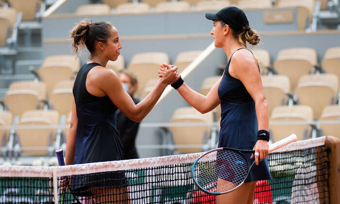 June 4, 2021, PARIS, FRANCE: Madison Keys of the United States & Victoria Azarenka of Belarus at the net after the third round of the 2021 Roland Garros Grand Slam Tournament PARIS FRANCE - ZUMAa181 20210604_zaa_a181_045 Copyright: xRobxPrangex