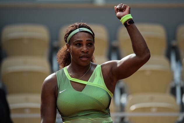 Attitude - Joie de Serena Williams ( Etats unis ) TENNIS : Roland Garros 2021 - Internationaux de France - 04 06 2021 FedericoPestellini Panoramic 