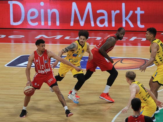 04 06 2021, BBL Play off, FCB Basketball vs Ludwigsburg, Audi Dome Munich , pictured Wade Baldwin FCB Basketball , Jonah Radebaugh Ludwigsburg Riesen , James Gist FCB Basketball , Lukas Herzog Ludwigsburg Riesen and Oscar da Silva Ludwigsburg Riesen.