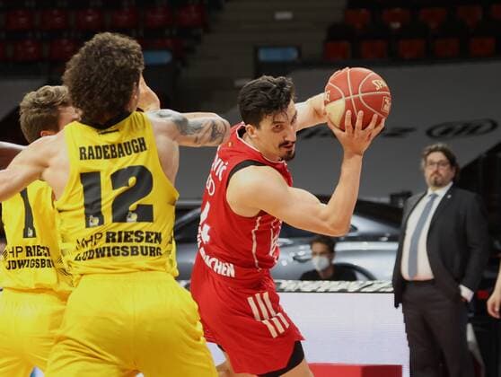 Bayerns 14 Nihad DJEDOVIC basketball, Bayern Ludwigsburg, BBL playoff, semifinal, 4 game, 2020 2021 season, on 4 6 2021 in Munich, A U D I D O M E, Germany Source Copyright Credit Oryk HAIST. x1DX32090.JPGx