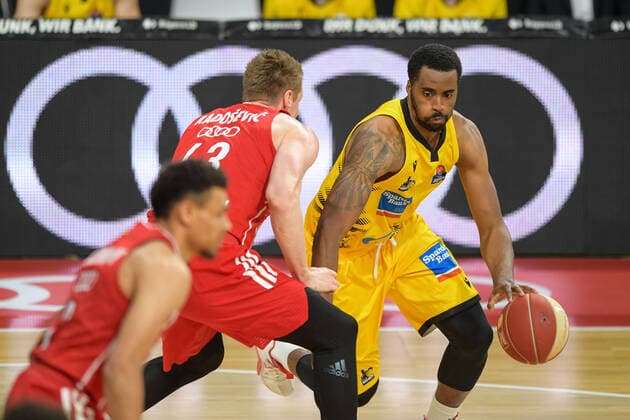 Basketball, BBL, 20210604, FC Bayern München MHP RIESEN Ludwigsburg In the picture Leon RADOSEVIC FC Bayern München, 43 and Jamel MCLEAN MHP Riesen Ludwigsburg, 7 Munich Audi Dome Bayern Germany Copyright: Passion2Press MarkusxFischerx