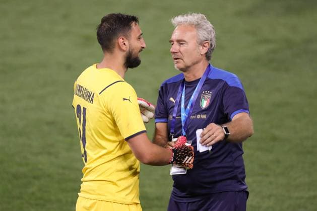 Bologna, Italy, 4th June 2021. Gianluigi Donnarumma of Italy shakes hands with Italy goalkeeping coach Max Battara following the International Football Friendly match at Stadio Dall Ara, Bologna. Picture credit should read: Jonathan Moscrop Sportimage EDITORIAL USE ONLY. No use with unauthorised audio, video, data, fixture lists, club league logos or live services. Online in-match use limited to 120 images, no video emulation. No use in betting, games or single club league player publications. SPI-1074-0028