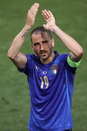 Bologna, Italy, 4th June 2021. Leonardo Bonucci of Italy applauds the fans following the final whistle of the International Football Friendly match at Stadio Dall Ara, Bologna. Picture credit should read: Jonathan Moscrop Sportimage EDITORIAL USE ONLY. No use with unauthorised audio, video, data, fixture lists, club league logos or live services. Online in-match use limited to 120 images, no video emulation. No use in betting, games or single club league player publications. SPI-1074-0040
