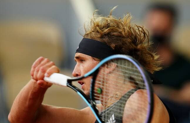 Mandatory Credit: Photo by Javier Garcia BPI Shutterstock (12014081mo) Alexander Zverev in action French Open Tennis, Day Six, Roland Garros, Paris, France - 04 Jun 2021 French Open Tennis, Day Six, Roland Garros, Paris, France - 04 Jun 2021  Copyright: xJavierxGarcia BPI Shutterstockx 12014081mo