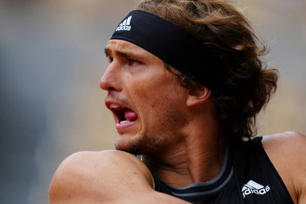 Mandatory Credit: Photo by Javier Garcia BPI Shutterstock (12014081mv) Alexander Zverev French Open Tennis, Day Six, Roland Garros, Paris, France - 04 Jun 2021 French Open Tennis, Day Six, Roland Garros, Paris, France - 04 Jun 2021  Copyright: xJavierxGarcia BPI Shutterstockx 12014081mv