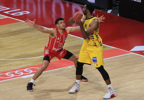 04 06 2021, BBL Play off, FCB Basketball vs Ludwigsburg, Audi Dome Muenchen , in picture Wade Baldwin FCB Basketball vs Jamel McLean Ludwigsburg Riesen