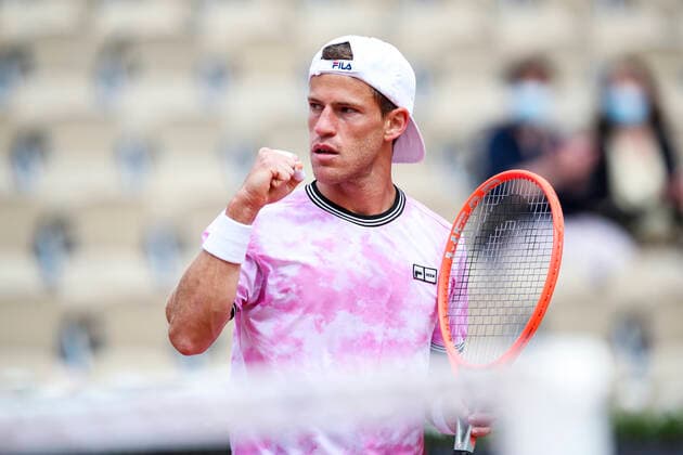 TENNIS - French Open 2021 PARIS,FRANCE,05.June.21 - TENNIS - ATP, Tennis Herren World Tour, French Open, Roland Garros, Grand Slam. Image shows the rejoicing of Diego Schwartzman (ARG).  GEPAxpictures xPatrickxSteiner