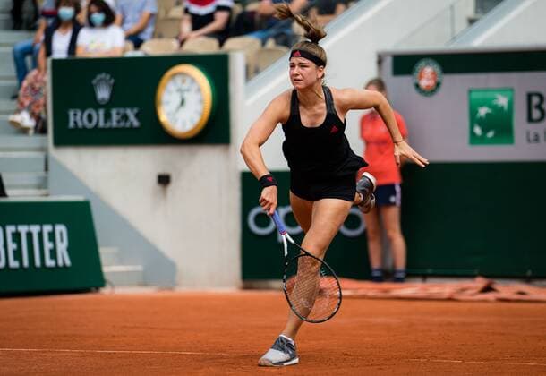 Mandatory Credit: Photo by Rob Prange Shutterstock (12019120w) Karolina Muchova of the Czech Republic in action during the third round at the 2021 Roland Garros Grand Slam Tournament French Open Tennis, Day Seven, Roland Garros, Paris, France - 05 Jun 2021 French Open Tennis, Day Seven, Roland Garros, Paris, France - 05 Jun 2021  Copyright: xRobxPrange Shutterstockx 12019120w
