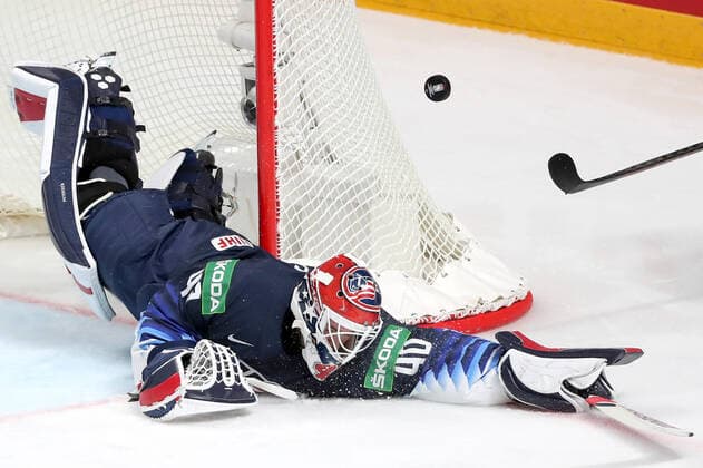 RIGA, LATVIA - JUNE 5, 2021: Goalie Calvin Cal Petersen of the USA is in action in a 2021 IIHF World Championship, WM, Weltmeisterschaft semifinal match against Canada at Arena Riga. Natalia Fedosenko TASS  TS103BBB