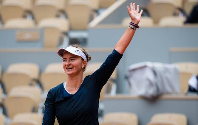Mandatory Credit: Photo by Rob Prange Shutterstock (12019120bc) Barbora Krejcikova of the Czech Republic reacts to winning the third round at the 2021 Roland Garros Grand Slam Tournament French Open Tennis, Day Seven, Roland Garros, Paris, France - 05 Jun 2021 French Open Tennis, Day Seven, Roland Garros, Paris, France - 05 Jun 2021  Copyright: xRobxPrange Shutterstockx 12019120bc