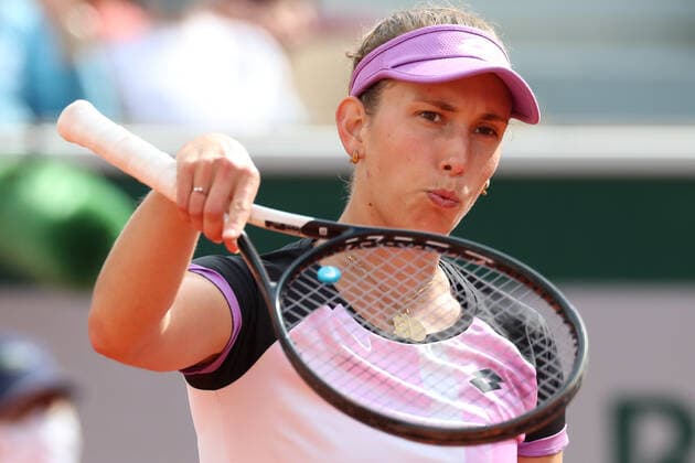 Belgian Elise Mertens reacts during a third round game of the Women s Singles tournament between Belgian Mertens WTA, Tennis Damen 15) and Greek Sakkari (WTA 18) at the Roland Garros French Open tennis tournament, in Paris, France, Saturday 05 June 2021. This year s tournament takes place from 24 May to 13 June. BENOITxDOPPAGNE  x2807796x