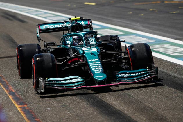 05 VETTEL Sebastian (ger), Aston Martin F1 AMR21, action during the Formula 1 Azerbaijan Grand Prix 2021 from June 04 to 06, 2021 on the Baku City Circuit, in Baku, Azerbaijan FORMULE 1 : Grand Prix d Azerbaidjan - Bakou - 05 06 2021 DPPI PANORAMIC  00121011__B3_6927