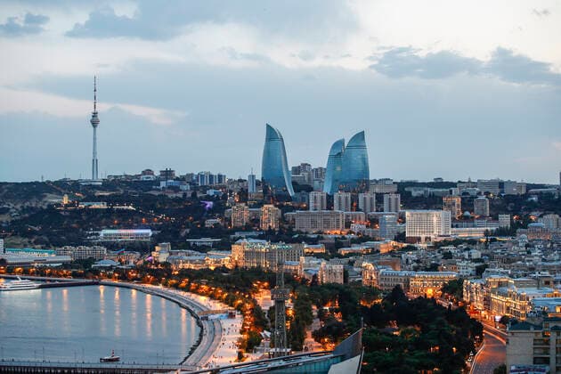 Baku circuit ambiance during the Formula 1 Azerbaijan Grand Prix 2021 from June 04 to 06, 2021 on the Baku City Circuit, in Baku, Azerbaijan - FORMULE 1 : Grand Prix d Azerbaidjan - Bakou - 05 06 2021 DPPI PANORAMIC  00121011__B2_7460