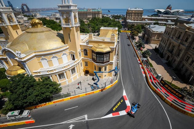 31 OCON Esteban (fra), Alpine F1 A521, action during the Formula 1 Azerbaijan Grand Prix 2021 from June 04 to 06, 2021 on the Baku City Circuit, in Baku, Azerbaijan - FORMULE 1 : Grand Prix d Azerbaidjan - Bakou - 05 06 2021 DPPI PANORAMIC  00121011__V2_8004