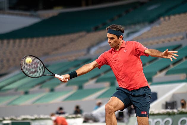 (210606) -- PARIS, June 6, 2021 -- Roger Federer of Switzerland returns the ball during the men s singles third round match between Roger Federer of Switzerland and Dominik Koepfer of Germany at the French Open tennis tournament at Roland Garros in Paris, France, June 5, 2021. (Photo by Xinhua) (SP)FRANCE-PARIS-TENNIS-ROLAND GARROS-FRENCH OPEN-MEN S SINGLES AurelienxMorissard 