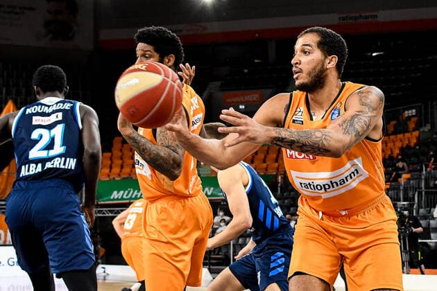 GER, BBL, Play offs, ratiopharm ulm vs Alba Berlin 05 06 2021, ratiopharm arena, Neu Ulm, GER, BBL, Play offs, ratiopharm ulm vs Alba Berlin, pictured Isaiah Wilkins Ulm, 11 nordphotoxGmbHx xHafner nph00200