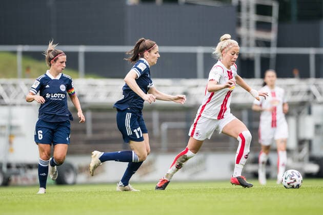2 Women Football Bundesliga, 1 FC Koeln SG 99 Andernach 06 06 2021 Magdalena Schumacher 17, SG 99 Andernach , Sharon Beck 10, 1 FC Koeln 2 Women Football Bundesliga, 1 FC Koeln SG 99 Andernach, Koeln, Franz Kremer Stadion DFL REGULATIONS PROHIBIT ANY USE OF PHOTOGRAPHS AS IMAGE SEQUENCES AND OR QUASI VIDEO Copyright: xBEAUTIFULxSPORTS Wunderlx