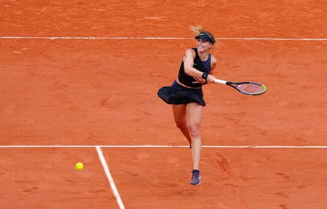 Mandatory Credit: Photo by Javier Garcia BPI Shutterstock (12019127p) Paula Badosa in fourth round action French Open Tennis, Day Eight, Roland Garros, Paris, France - 06 Jun 2021 French Open Tennis, Day Eight, Roland Garros, Paris, France - 06 Jun 2021  Copyright: xJavierxGarcia BPI Shutterstockx 12019127p