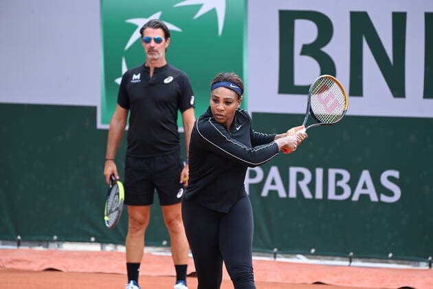 Tennis : Roland Garros 2021 - France - Serena Williams entrainement avec Patrick Mouratoglou - Usa Tennis : Roland Garros 2021 - France - 06 06 2021 chryslenecaillaud Panoramic 