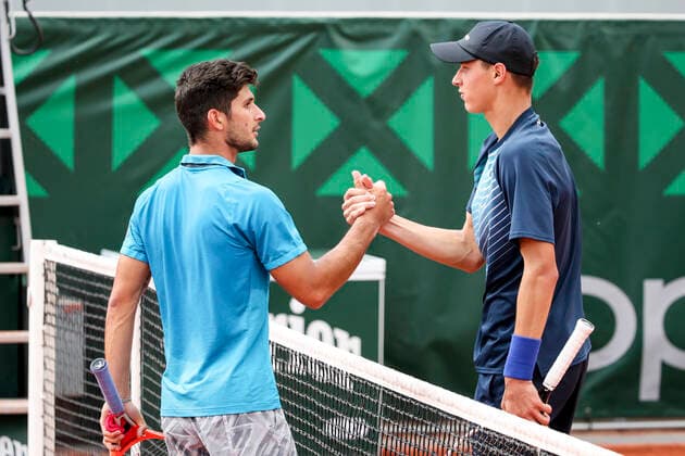 TENNIS - French Open 2021 PARIS,FRANCE,06.June.21 - TENNIS - ATP, Tennis Herren World Tour, French Open, Roland Garros, Grand Slam. Image shows Marko Andrejic (AUT) and Gabriel Debru (FRA).  GEPAxpictures xPatrickxSteiner